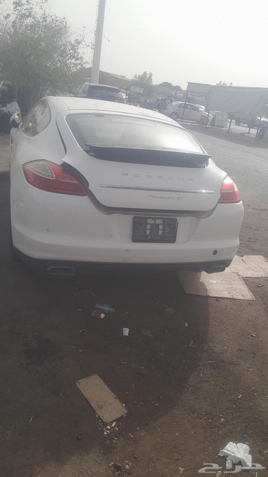 Porsche car for parts only63617979090562111