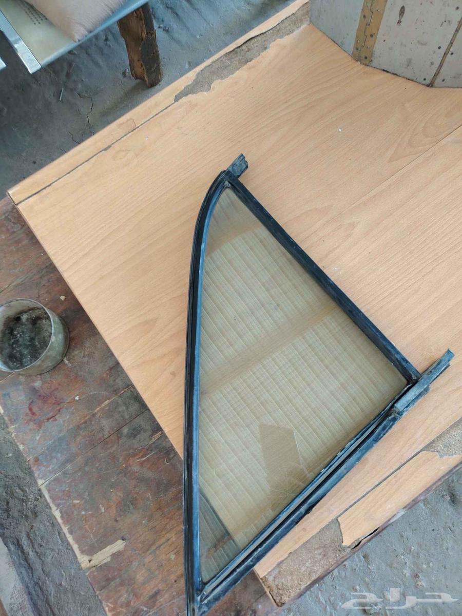 Original Agency Rear Glass Corner for All Models of Mercedes Phantom63622054363906112