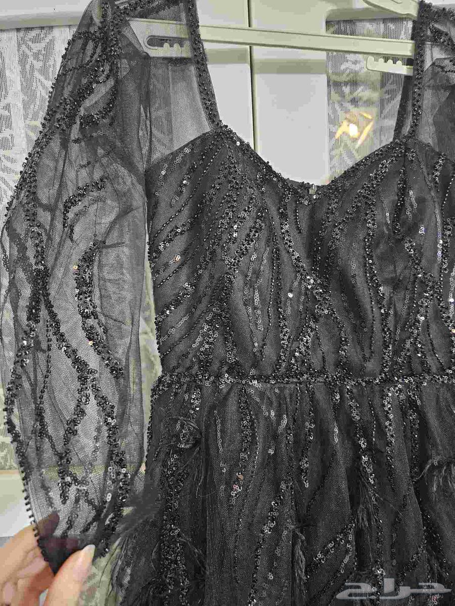 A new small-sized dress, worn for a few hours for a beautiful wedding with shine63618576988803111