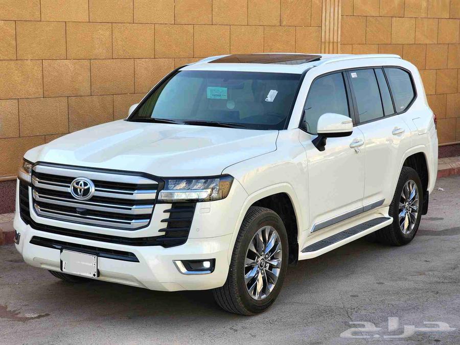 Land Cruiser GXR-3 2023 (Agency Condition)63621478240897112