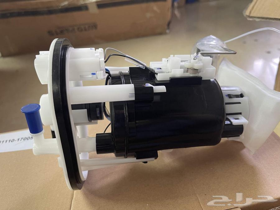 Toyota petrol pump63621740555523111