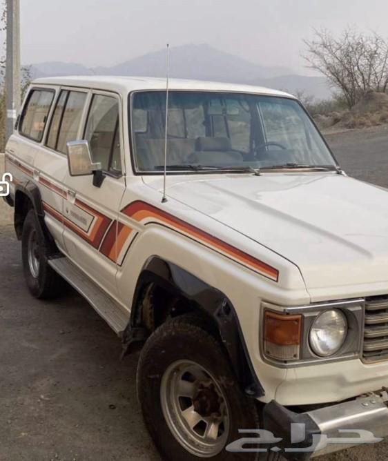 Jeep 86 model, I want agency, not without scratches, mechanical transmission, double chassis, I want63622445916033112