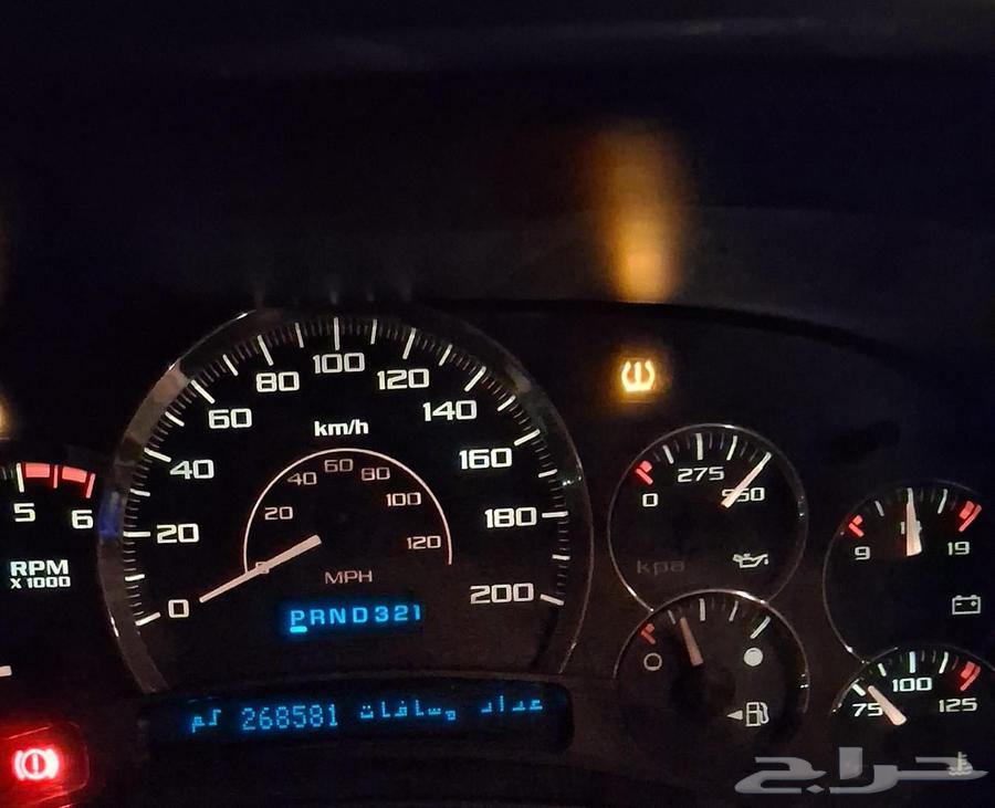 Cadillac Escalade 200563654900962306114