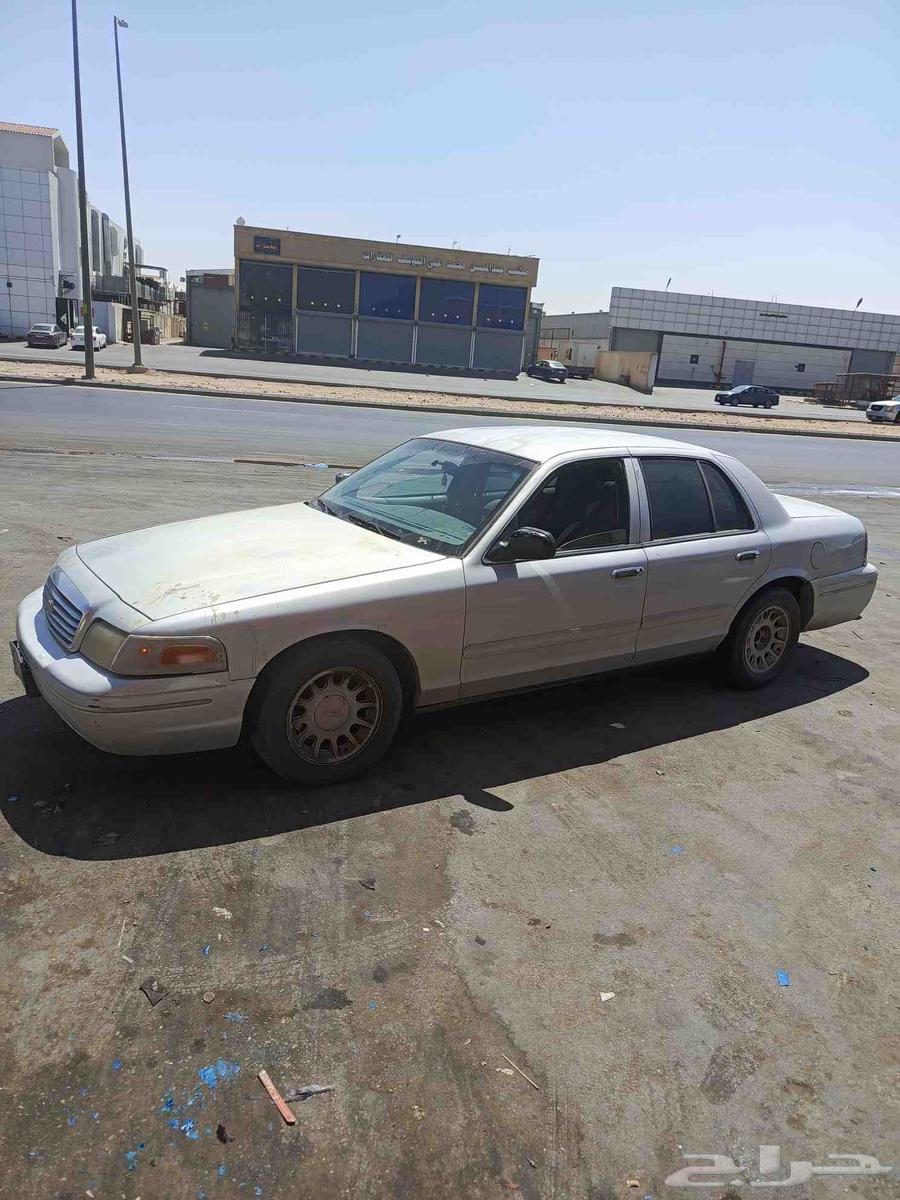 Ford Victoria 2001 engine condition good rest average63654652503682110