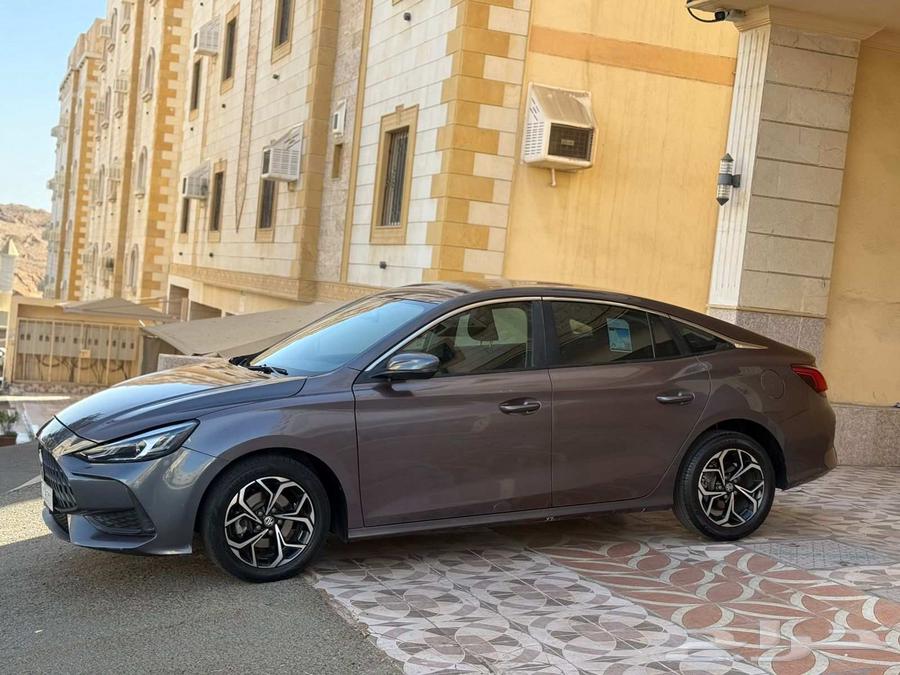ام جي GT 202263654655978243113