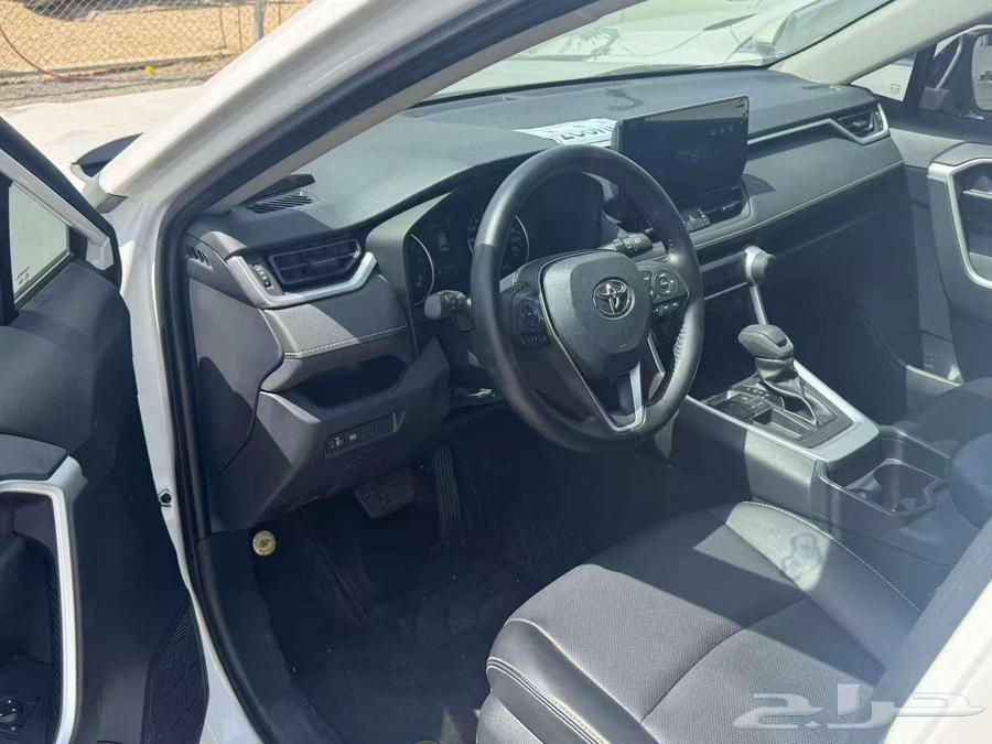 2024rav463654903694977113