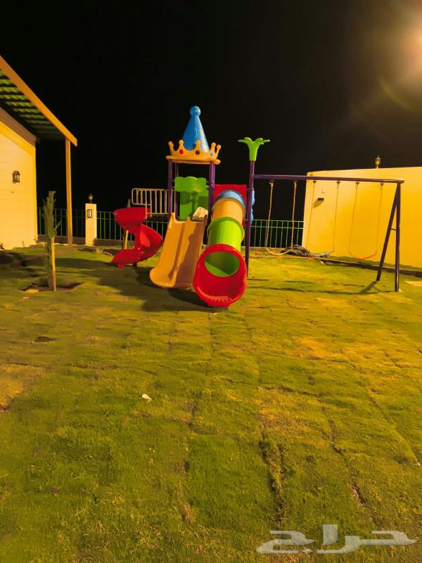 Children's games and rubber or sponge floors that withstand sun heat63618862395138113