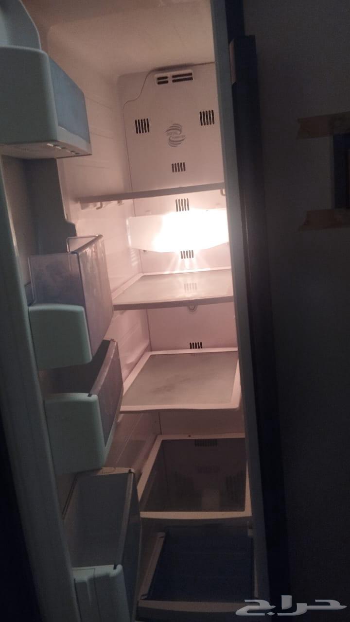 Very clean used window air conditioners, double-door refrigerator with freezer, clean and working63618767575681111