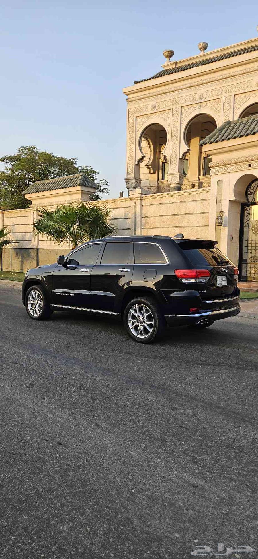Jeep Grand Cherokee Summit 2015 Full Option Saudi United63654902375938113