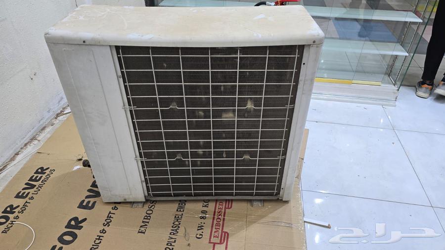 LG air conditioner used, clean surface63618967230081112