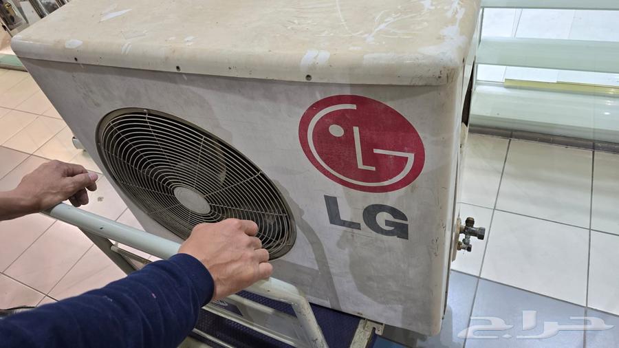 LG air conditioner used, clean surface63618967230081110