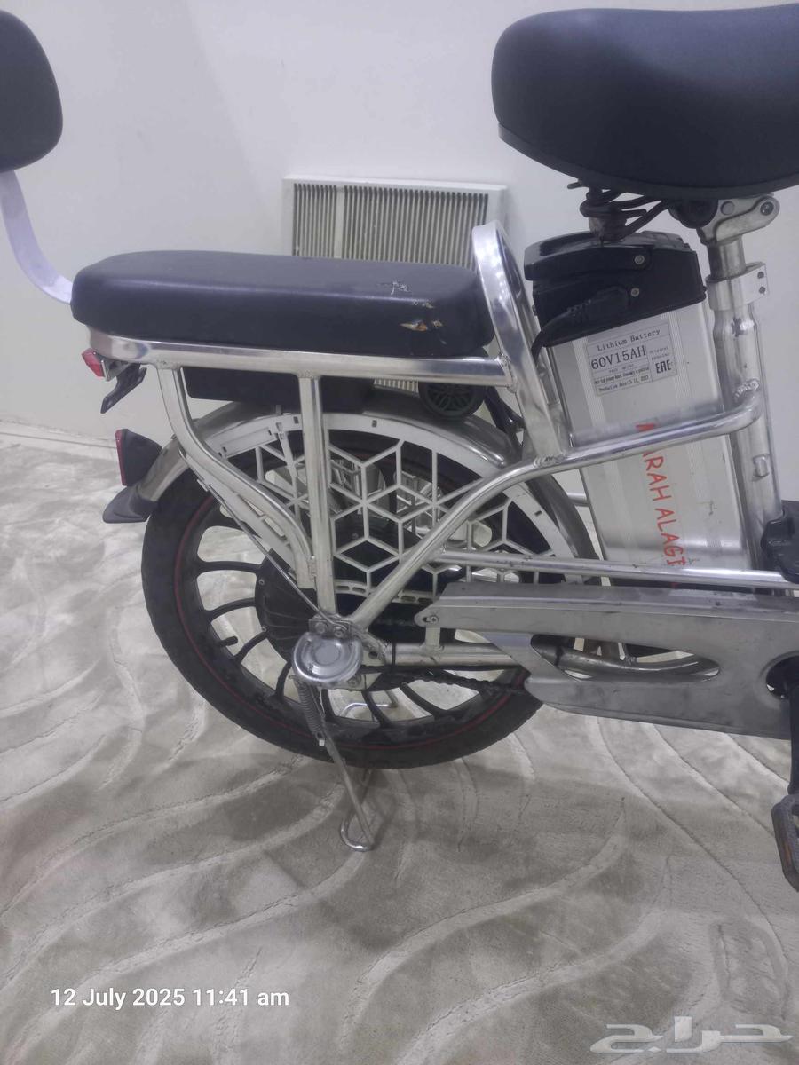 Electric scooter size 2263620090166145111
