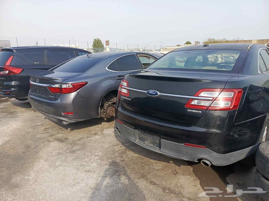 Car63654929801090113