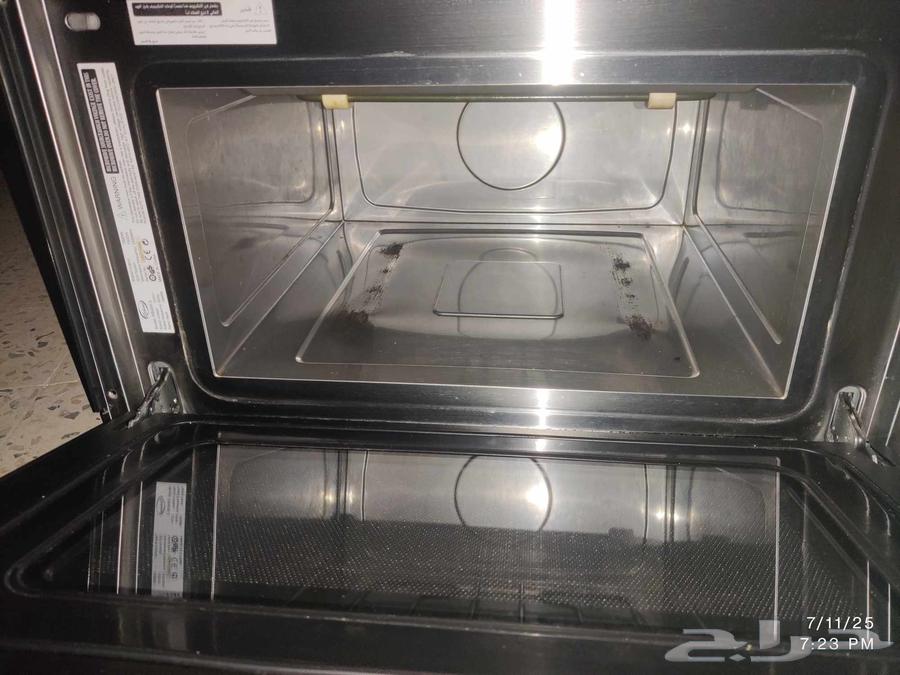 فرن كهربائي ستانلس ستيل فاخر بشاشة رقمية ورف علوي - بحالة مم63625024717698111