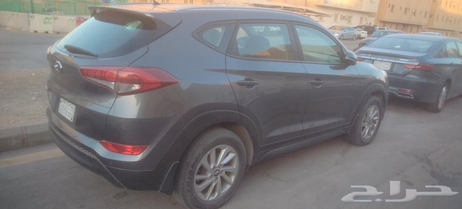 Tucson 2018 Standard 2000 CC63654926097154111