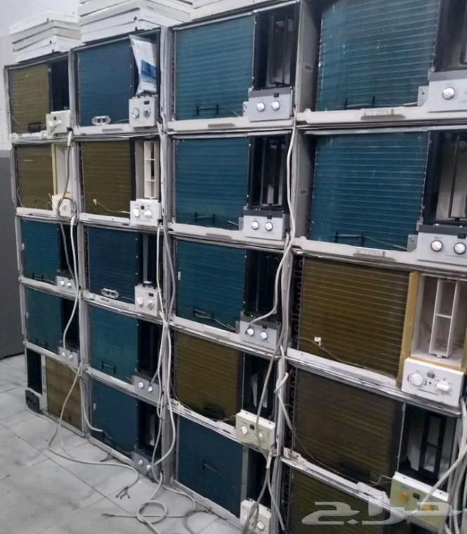 Window air conditioners on the condition63625197045891111