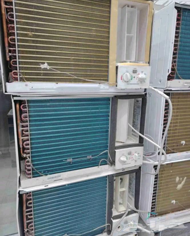 Window air conditioners on the condition63625197045891113