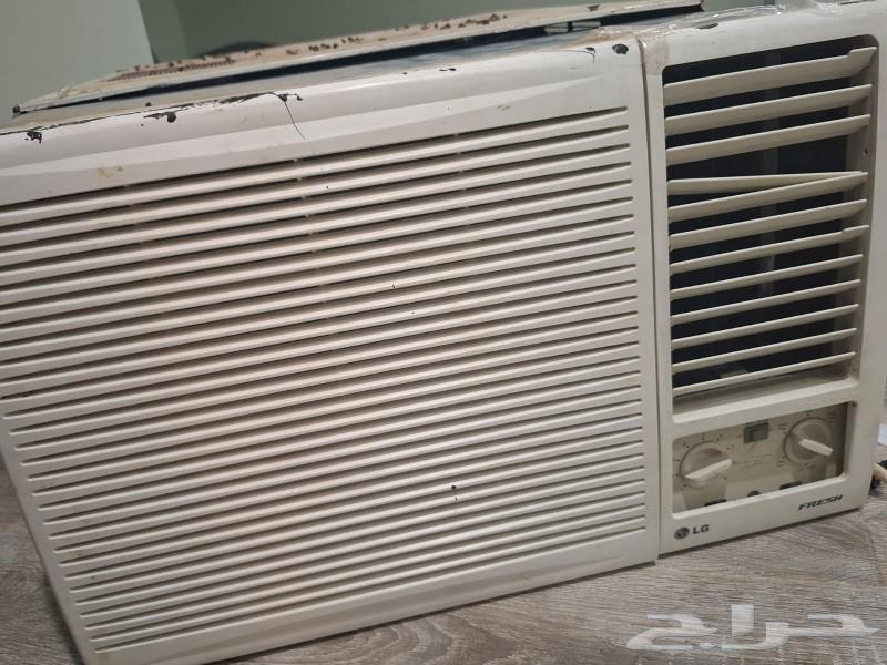 LG air conditioner for sale, very clean, cool, negotiable price63618959868291112