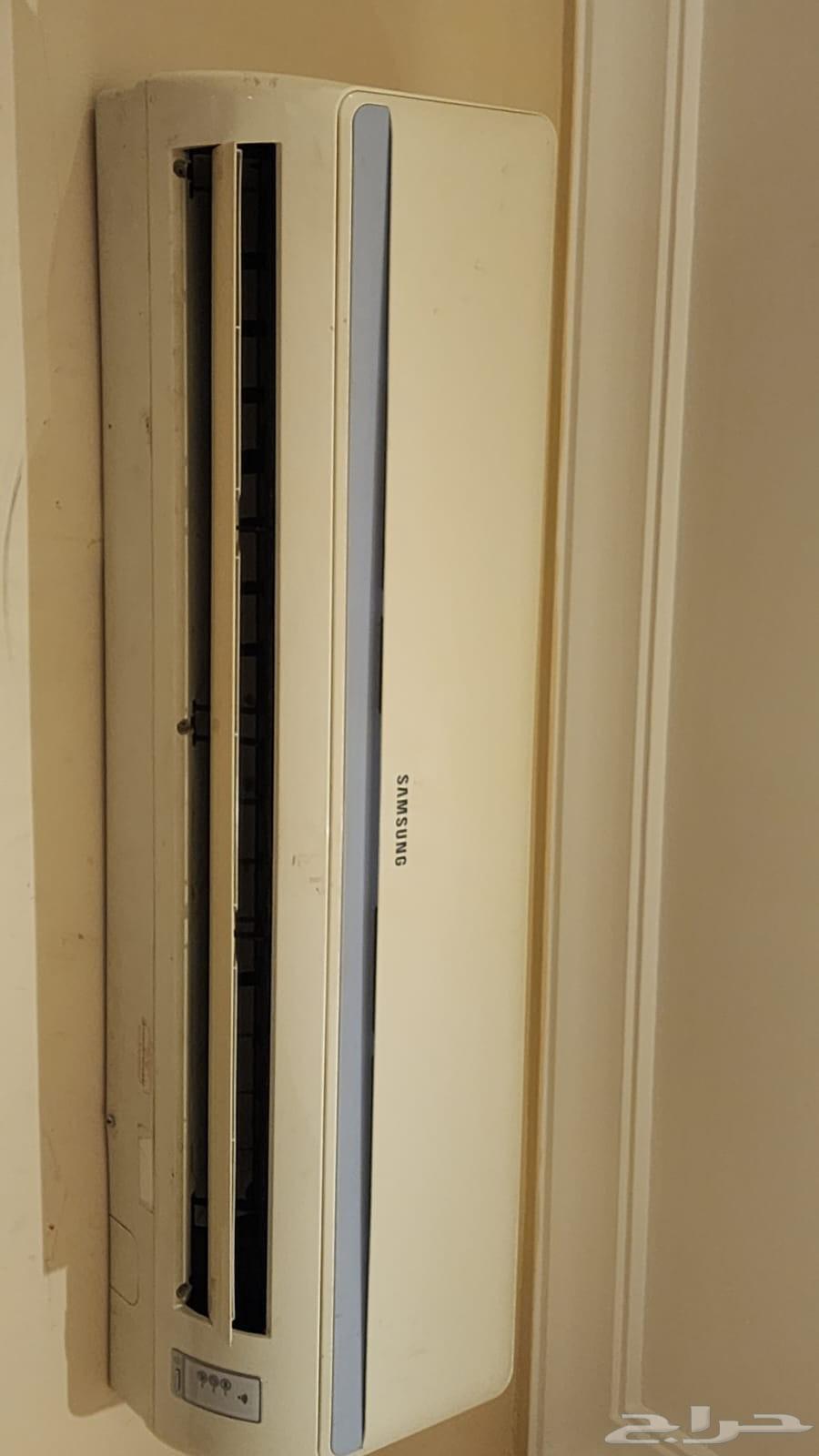 Two split air conditioners and a refrigerator63620591406594111