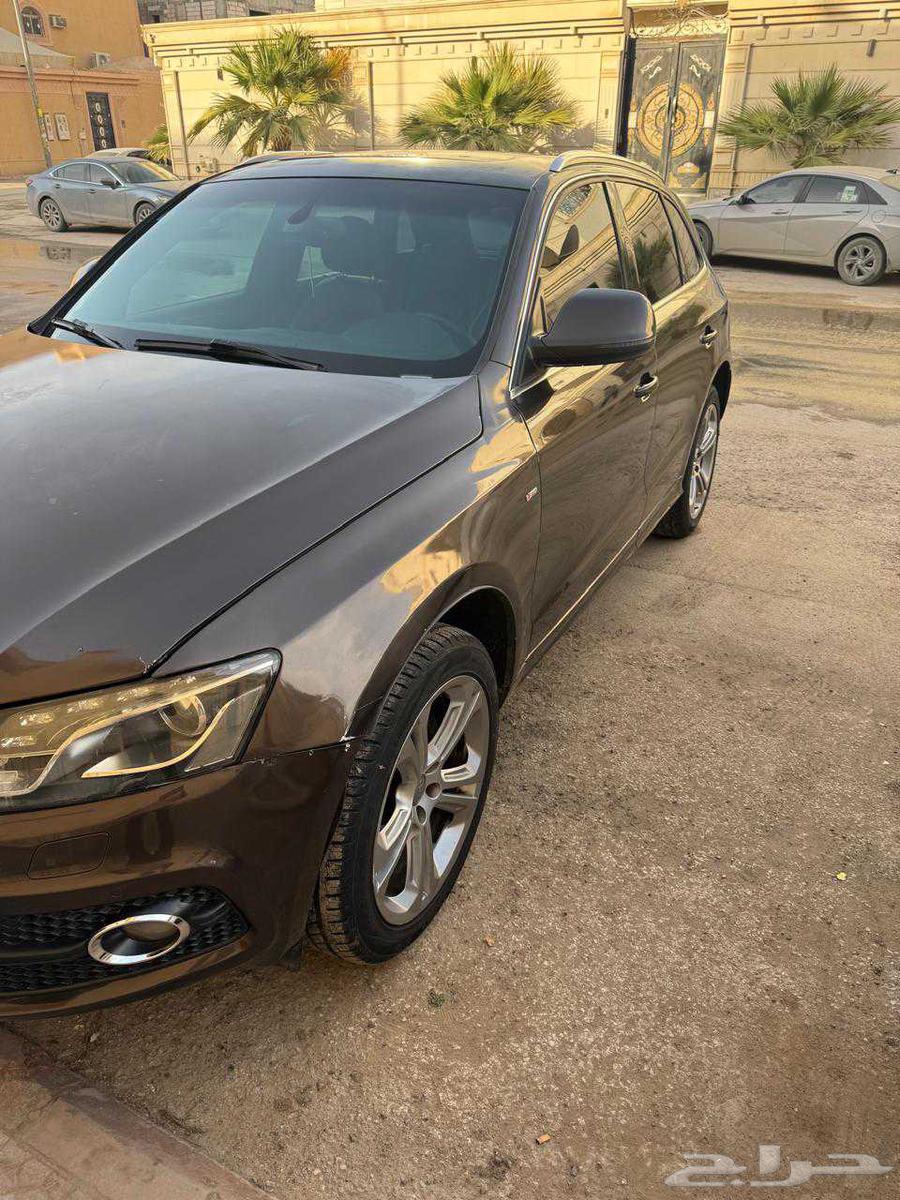 Audi Q5 201163654905579137111