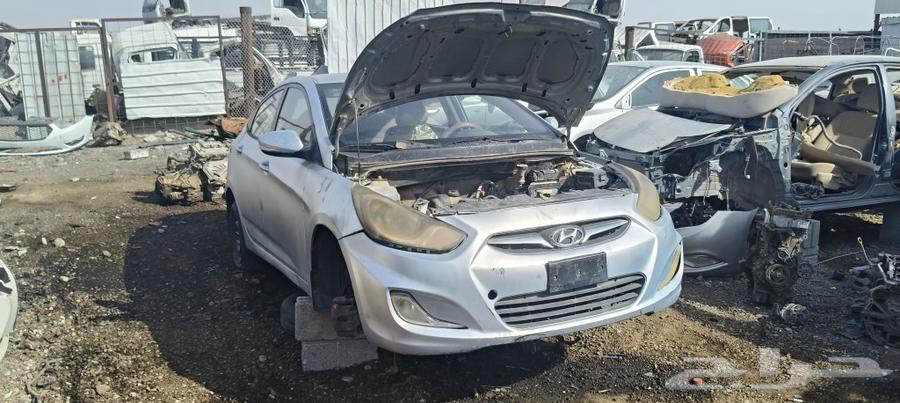 Accent 2012 model used spare parts dismantled63655163124739111