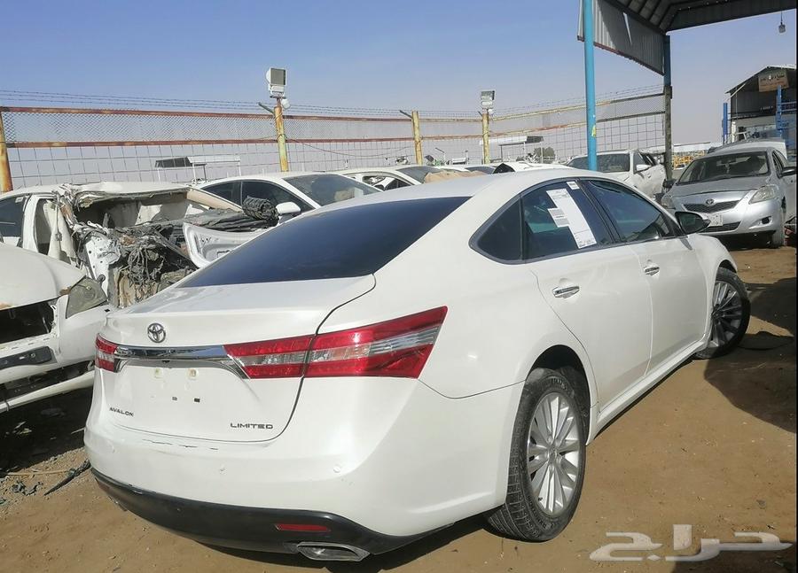 Toyota Avalon... Ford Taurus63656948989954110