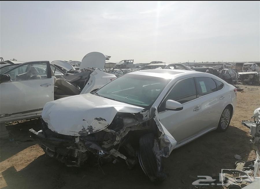 Toyota Avalon... Ford Taurus63656948989954112