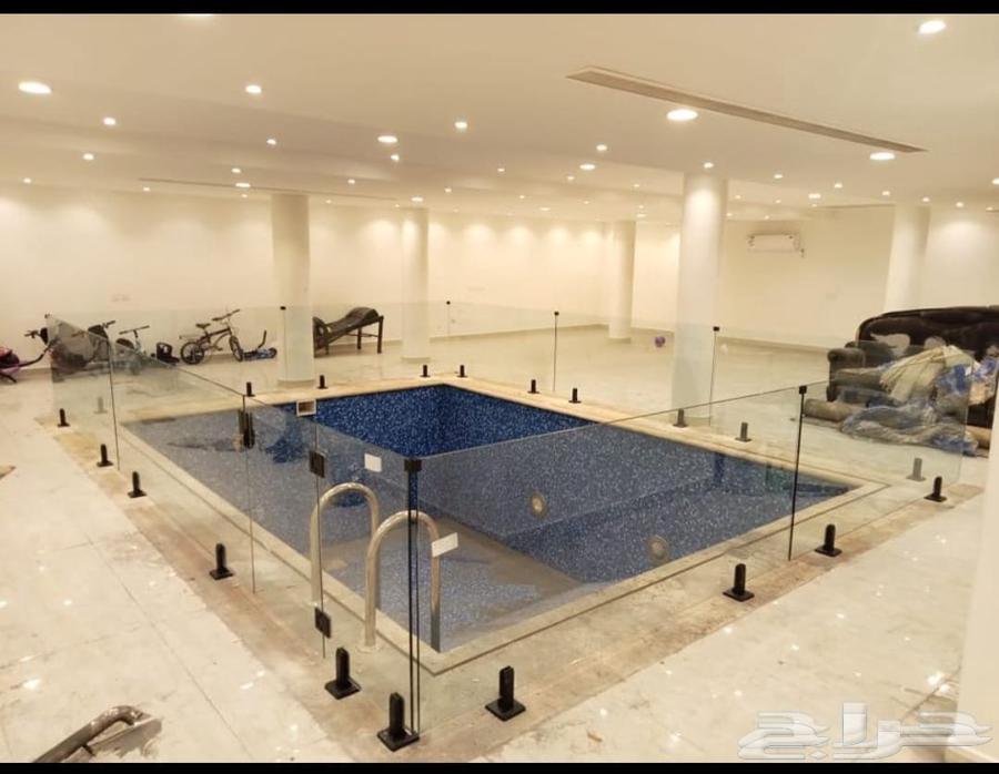 Skrat Glass Technician63611967099905112