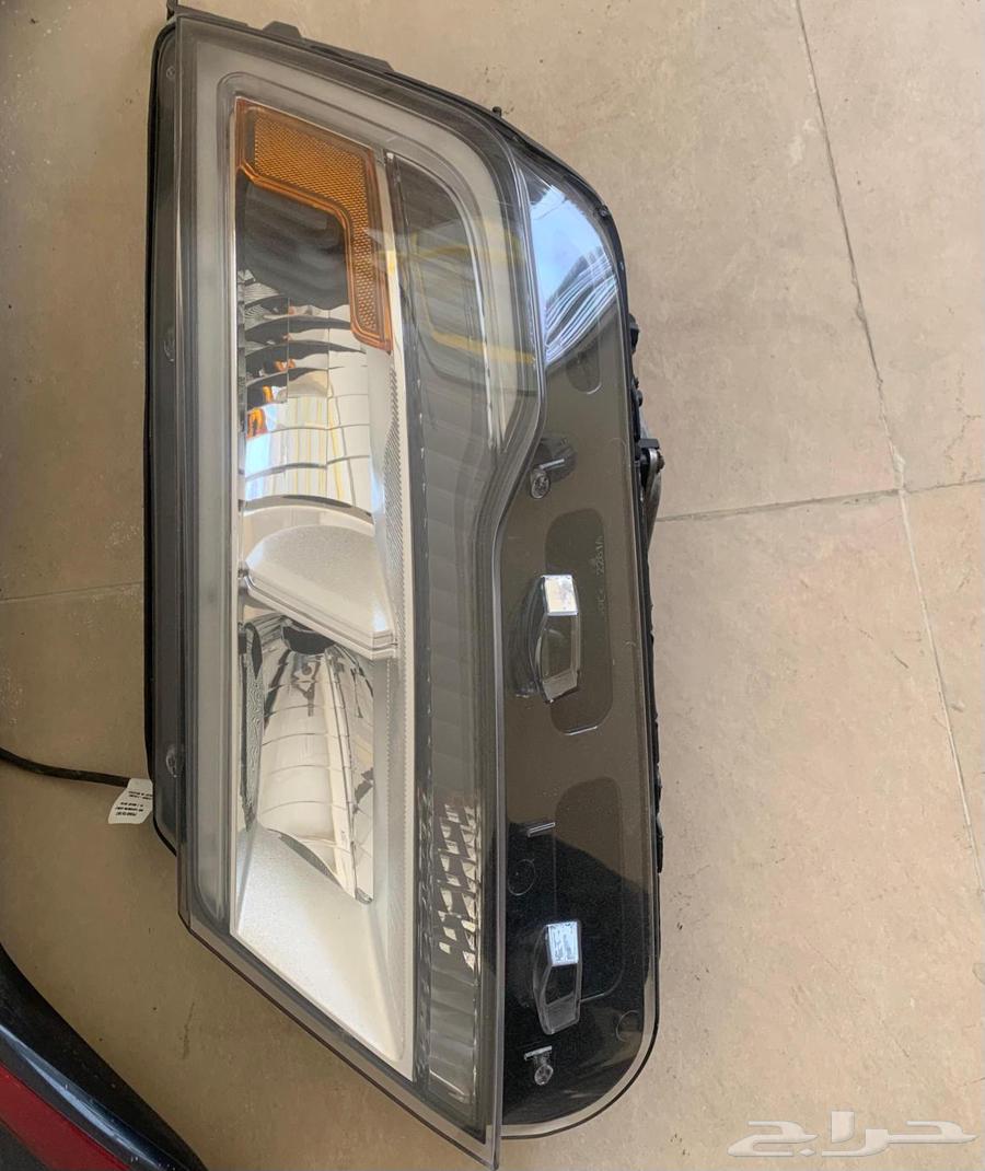 2018 Explorer Full Beam Headlight with Original Adapter, Left Side Agency63655487114369114