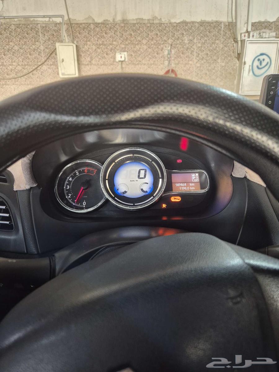 Renault Fluence 201463655178982401113