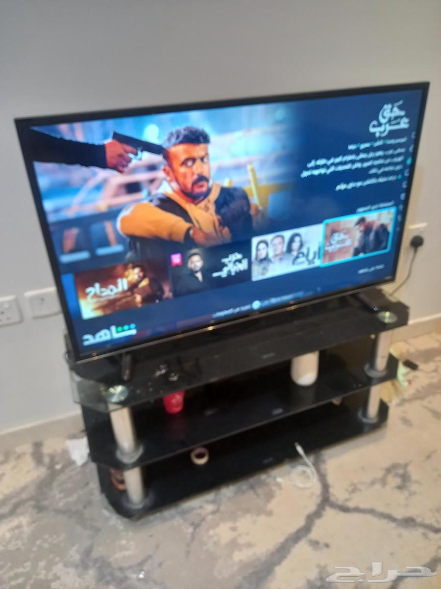 تلفزيون haam 42 بوصه وطاولة تلفزيون63654693330433110