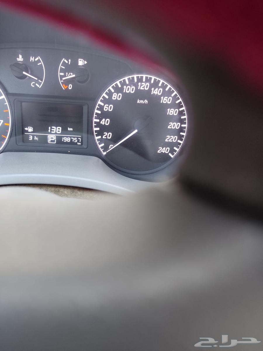 نيسان سنترا 2015 دفع 213000 كم63655071298563114