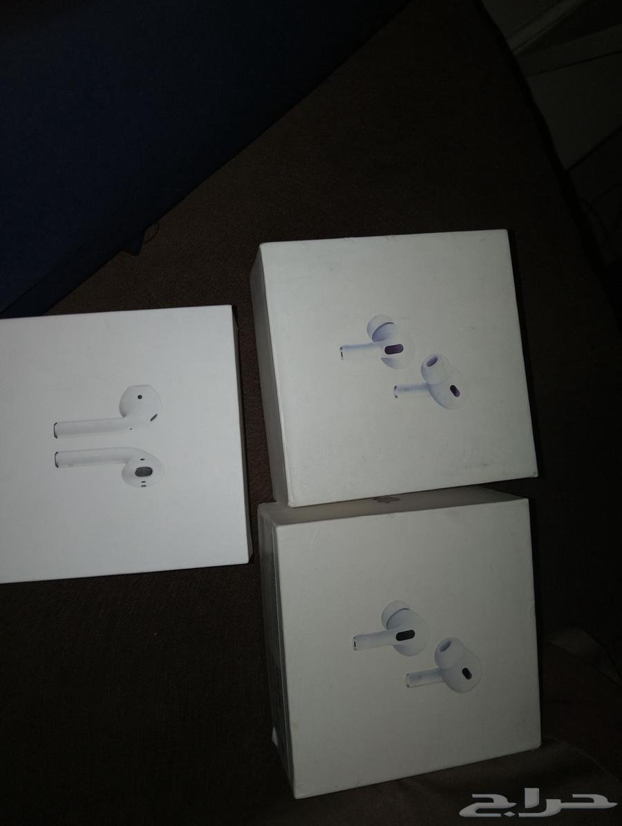 اثنين علبة Airpods Por و وحدة AirPods عادية حالتهم ممتازة63654689058690110