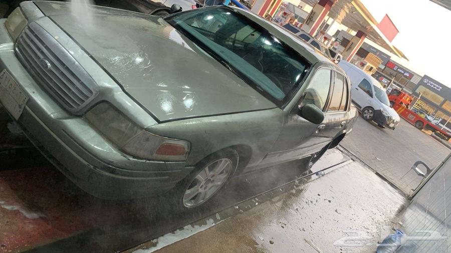 Ford Victoria 1999863655174784770113