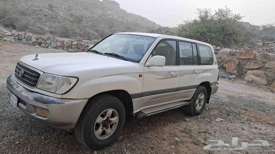 Toyota..Salon 2001...JXSR needs repair country running 600 good movements63655868052995111