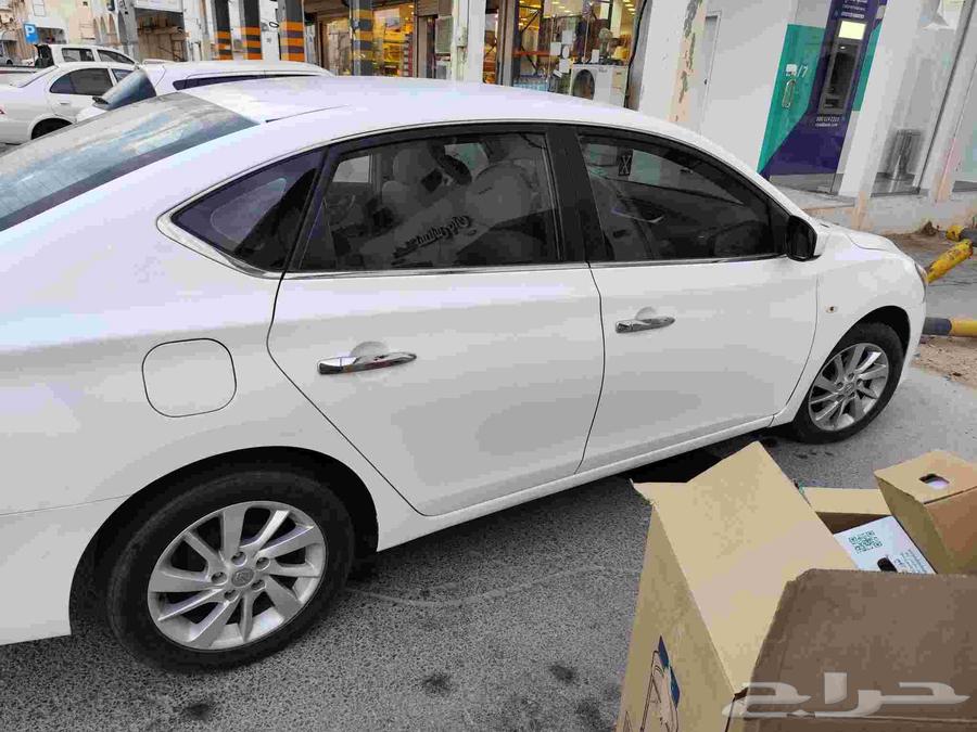 نيسان سنترا 2015 دفع 213000 كم63655071298563111