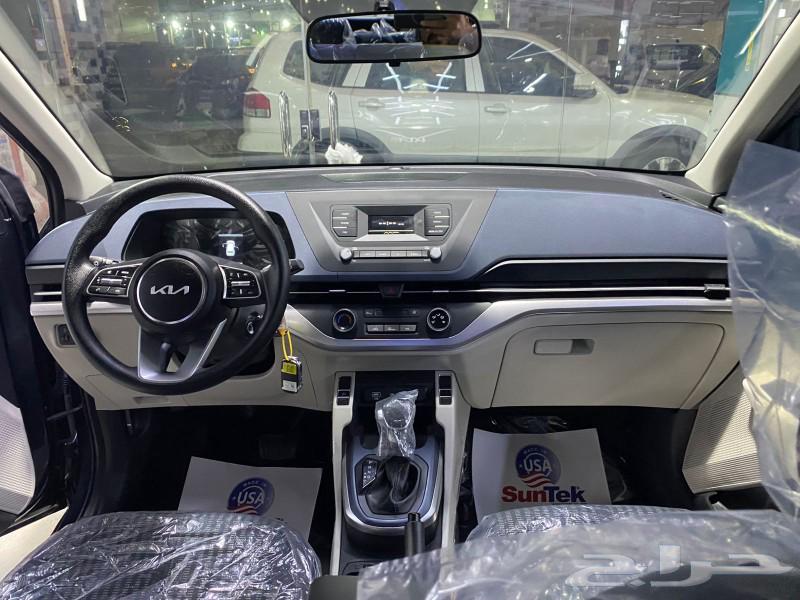 Kia Carens Standard 2025 lowest cash price for a limited period63655073667075114