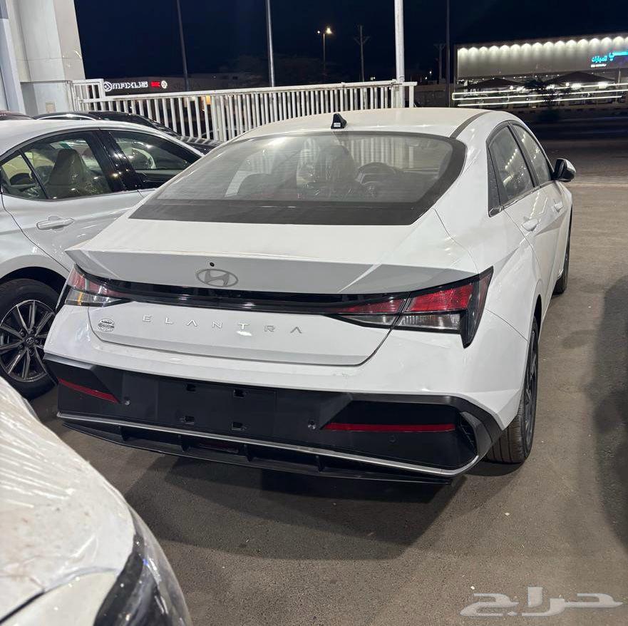 هيونداي النتراء 2025 ابيض63667487910913113