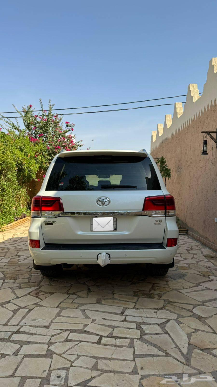 لاندكروزر GXR 8V 2016 بنزين63655164730753114