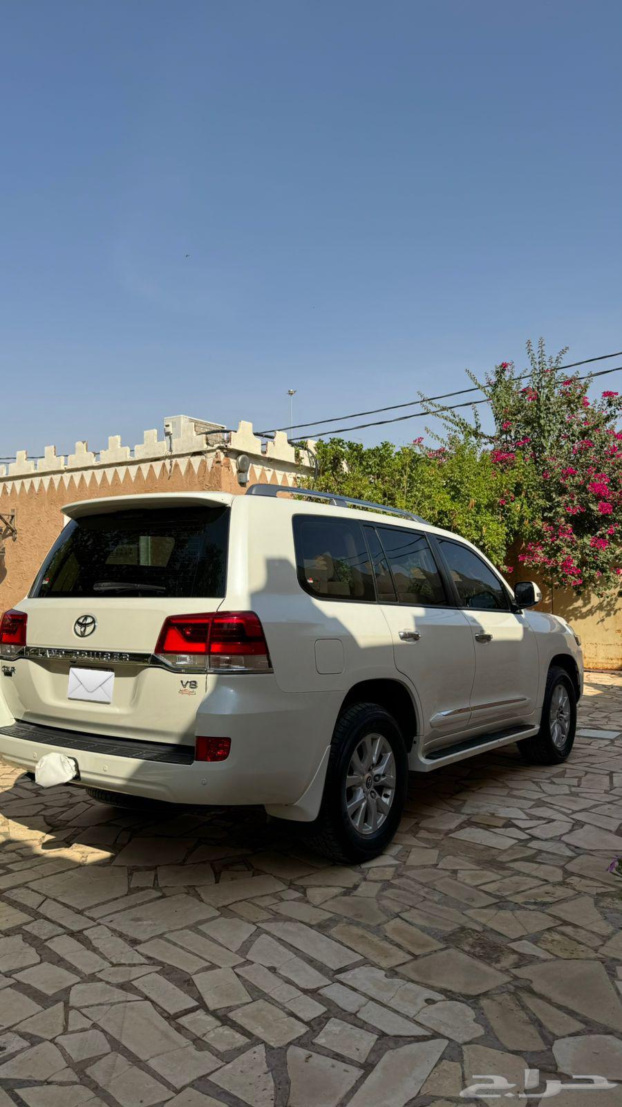 لاندكروزر GXR 8V 2016 بنزين63655164730753113
