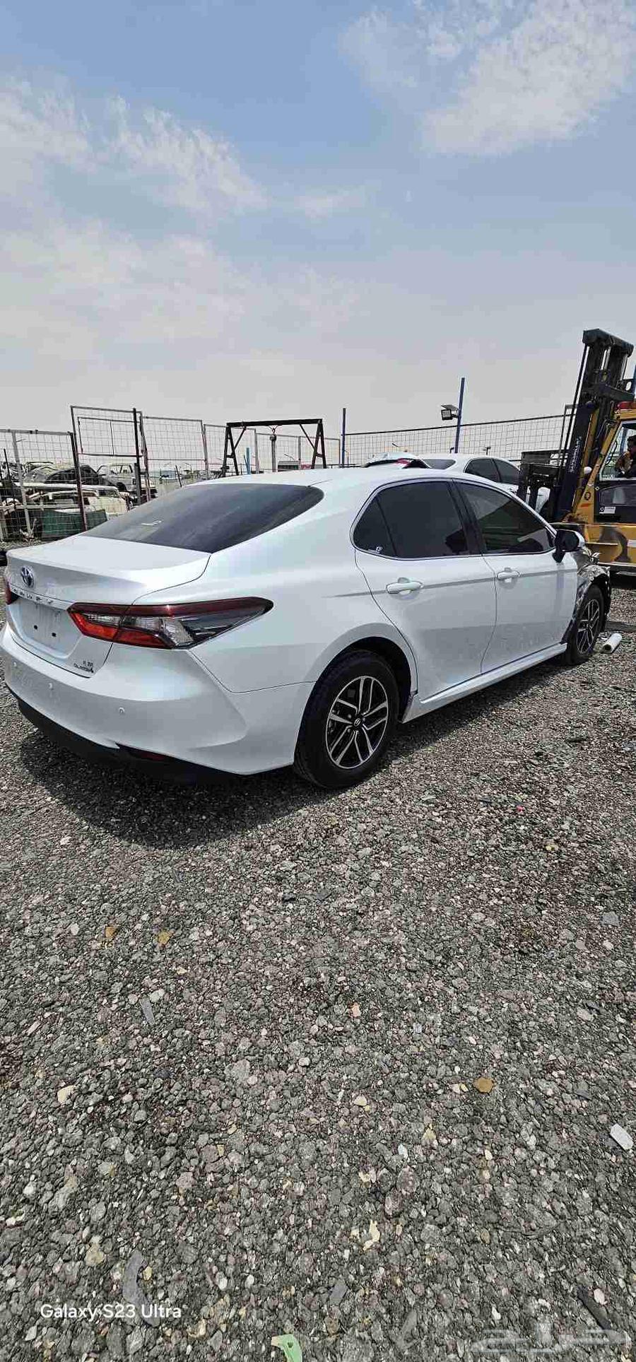 2024 Camry damaged for spare parts dismantling63655163944323111