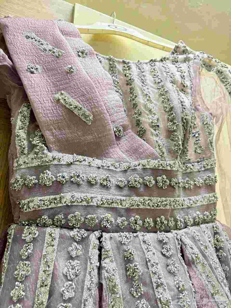 Queen dress or bride's sister or groom's sister63388489288705112