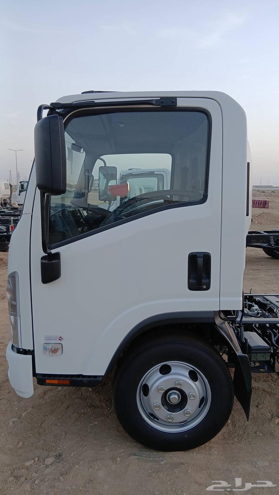 Dina 4 Ton Long Chassis 4.95 Engine 300063667497317251114