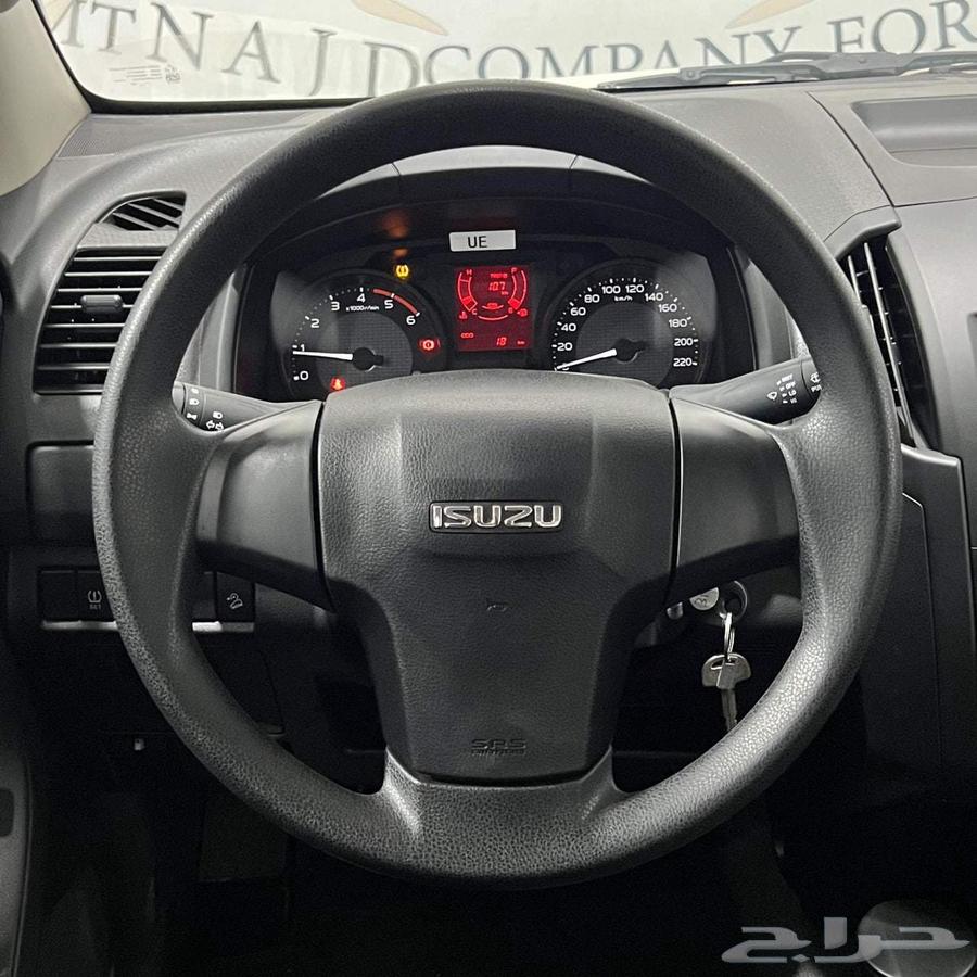 Isuzu D-Max Double Standard Glass 2025 Model63667499812355113