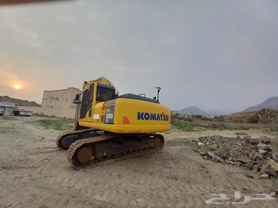 بوكلين كوماتسو عبداللطيف جميل 201463667890447875111