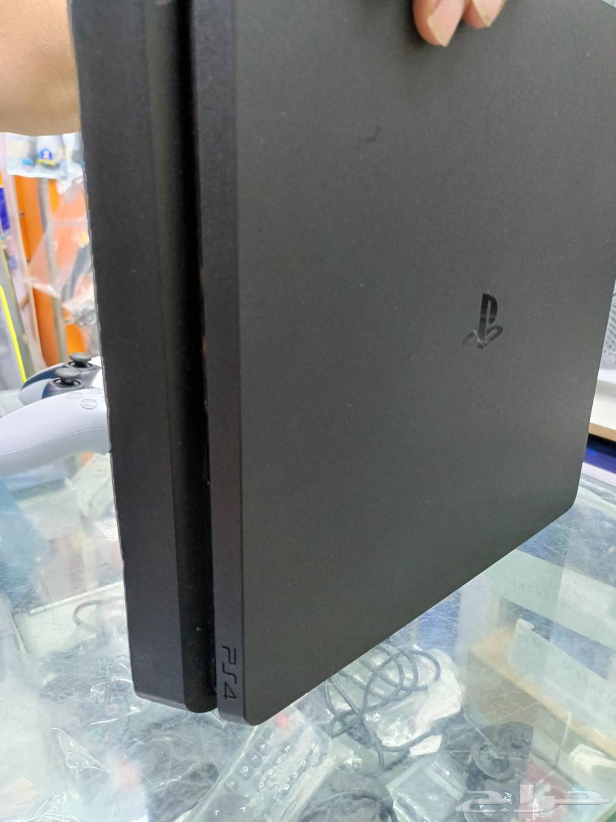 للبيع جهاز بلايستيشن 4 (PS4) نسخة سليم مهكر بالكامل63655226059393110