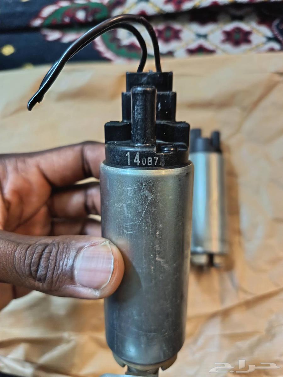 Used Fuel Pump for 8-Cylinder Toyota and Lexus63617981828611112