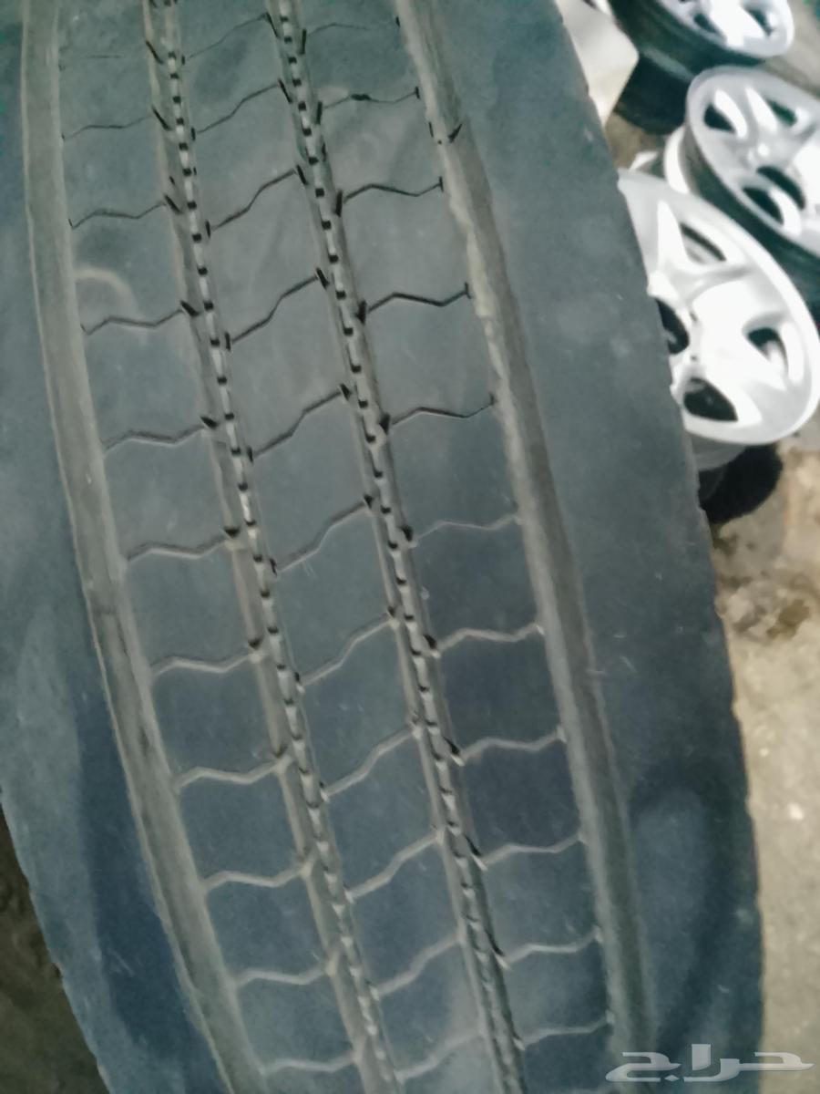 Tire brand Denah size 215 75 1763669793535618114