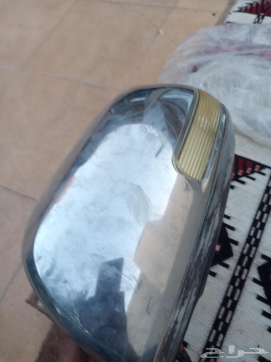 Isuzu D-Max 2020 Right Spark Plug and Electric Hilux Mirror with Door Lock63667658625795113