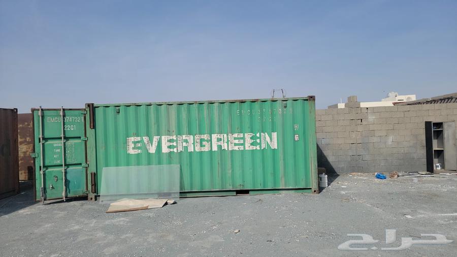We have 40-foot and 20-foot containers63670327679490110